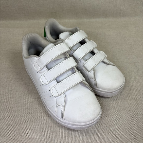 adidas Other - Adidas Kids Original Stan Smith Sneakers White With Green Accents Size 2